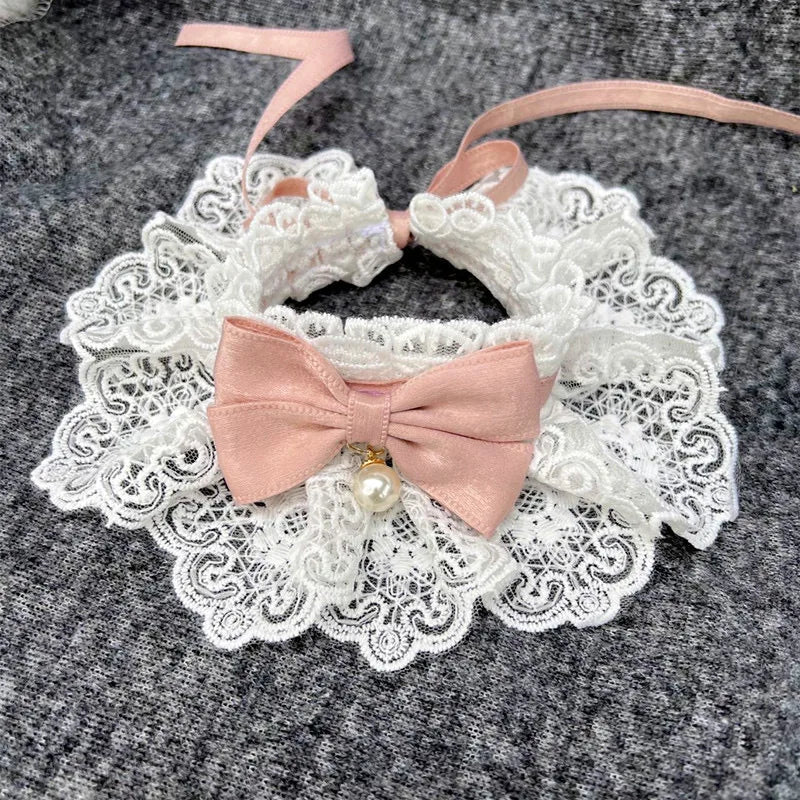 PawPlanet™ Classi – Halsband mit Perle & Spitze