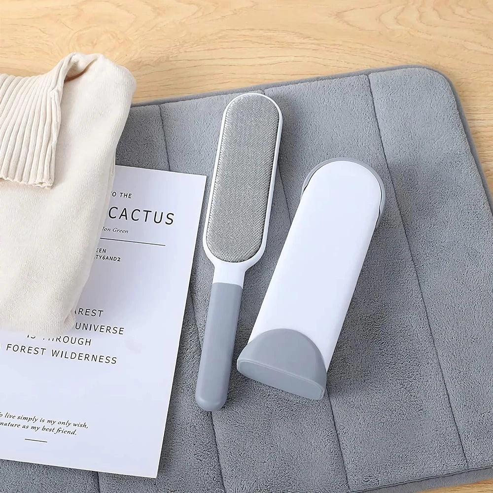 PawPlanet™ Fuzzi – Selbstreinigende Tierhaarbürste